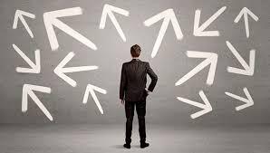 سردرگمی در فرآیند تصویب لایحه کاهش مالیات بر ارزش افزوده/ بررسی هم‌زمان یک لایحه در مجلس و سران قوا