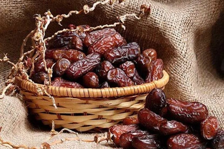 مستثنی شدن خرما از پرداخت یک درصد عوارض صادراتی محصولات آب‌بر